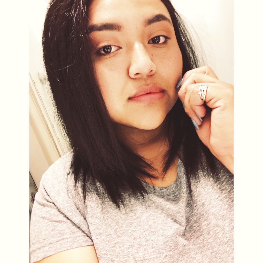 Meet your Posher, Marilena